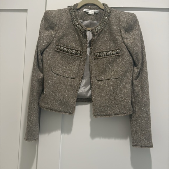 New to closet Veronica Beard Occasions Blazer - Picture 5 of 15